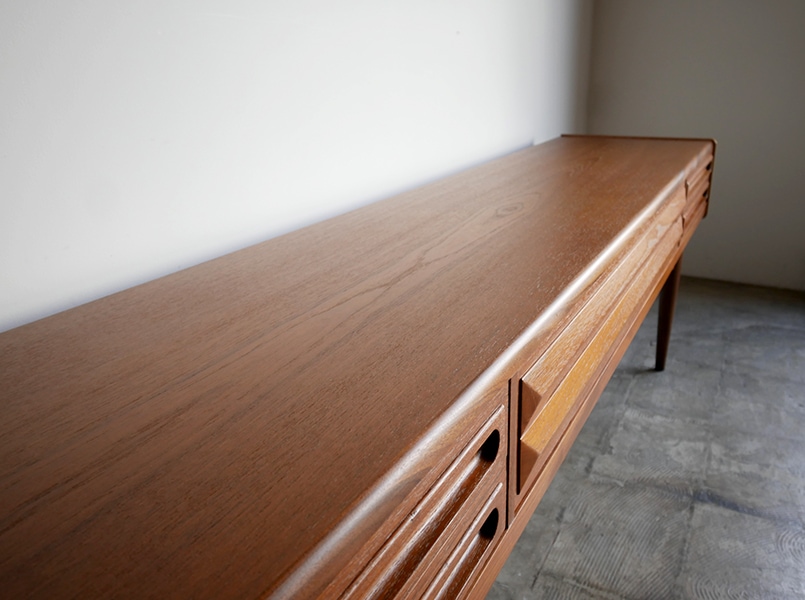 Low Board/ Sideboard