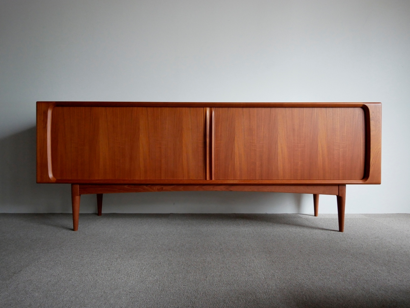 Sideboard by  Bernhard Pedersen ڤ䤤碌