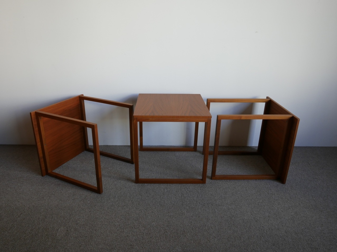 NO.33 Nest of cube tables by Kai Kristiansen�ڤ��䤤��碌��