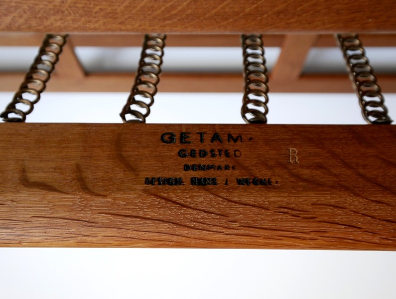 GE290 3Seater sofa by Hans J.Wegner 