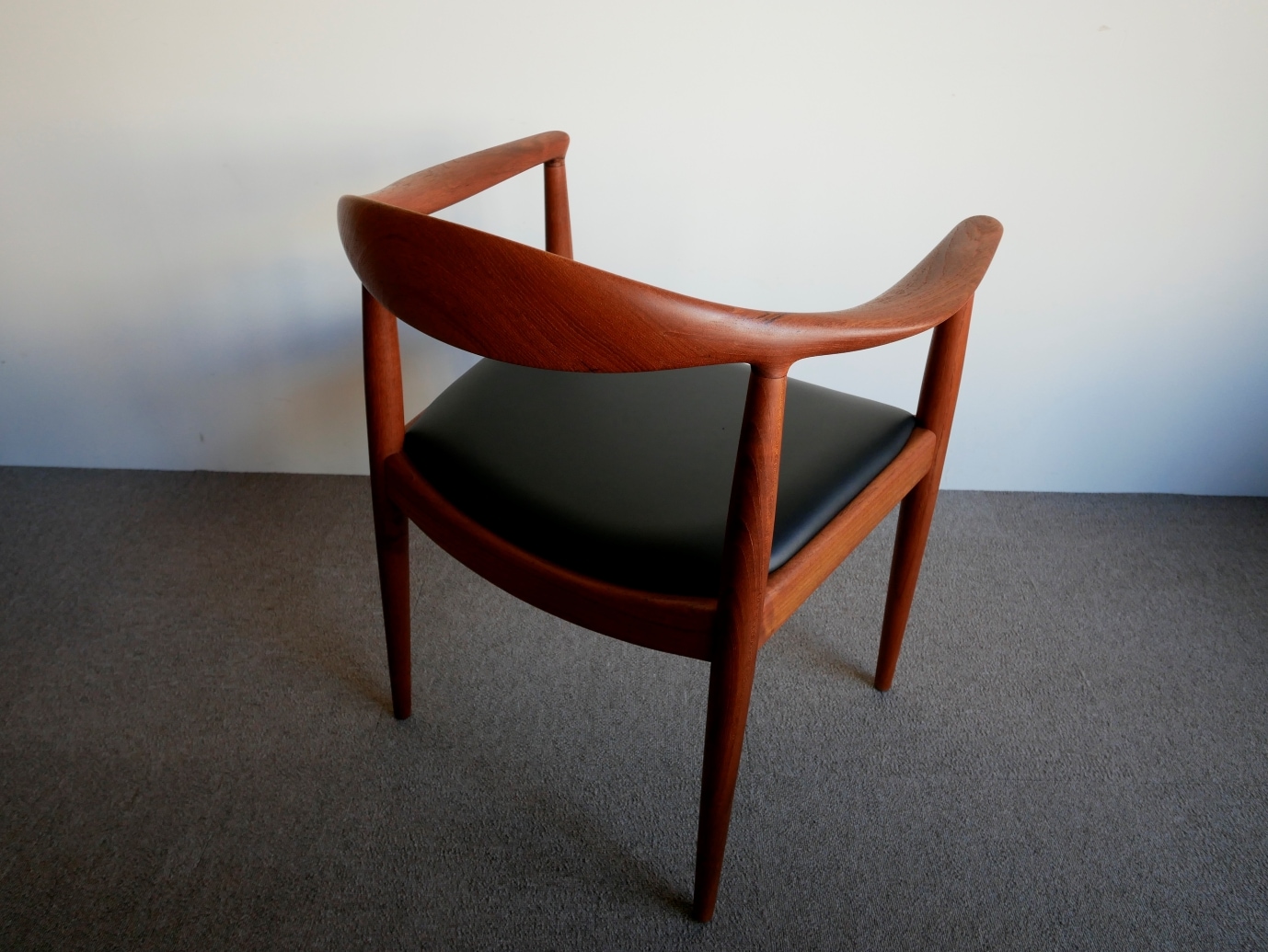 JH503 The Chair by Hans J.Wegner 
