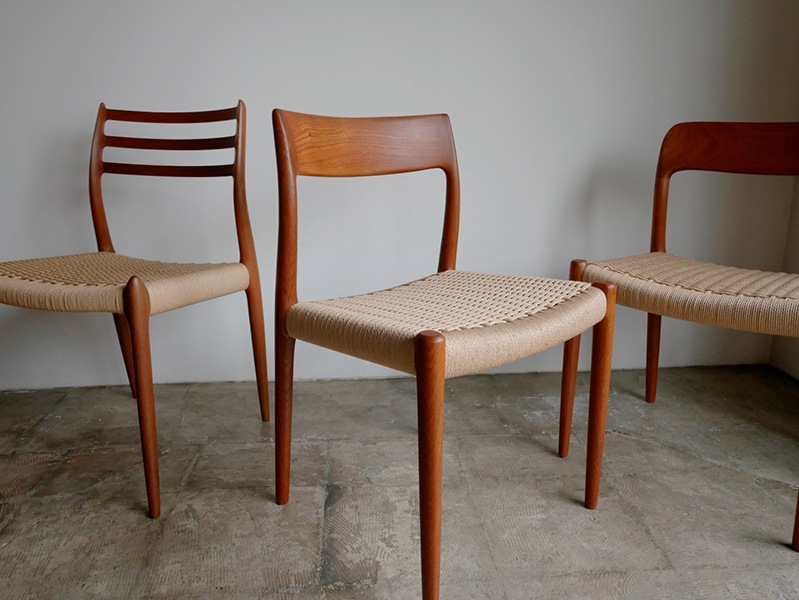 J.L Moller NO.77 Chair