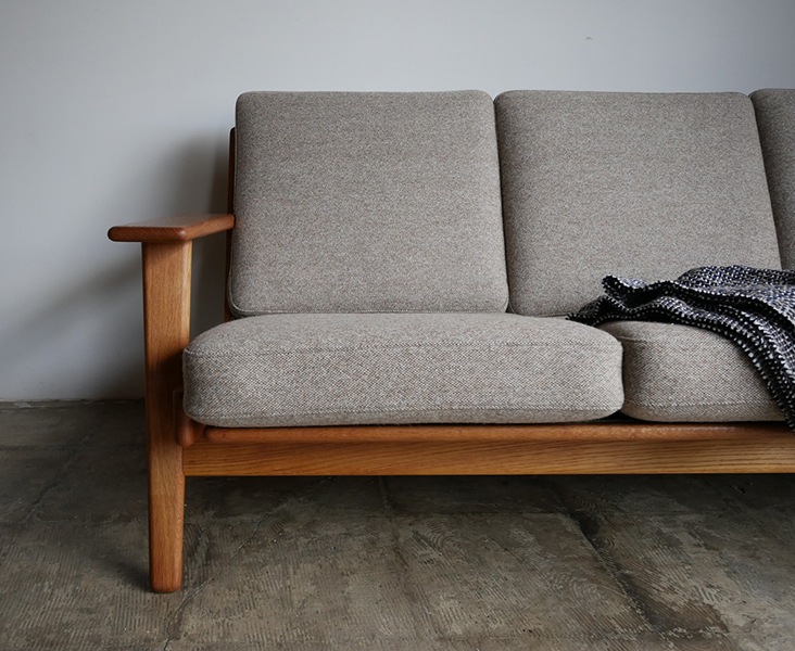 GE290 3Seater sofa by Hans J.Wegner
