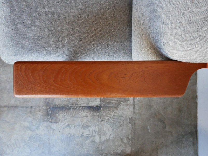 GE290 High back chair by Hans J.Wegner