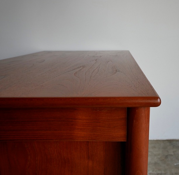 NO.131 DESK by Borge Mogensen