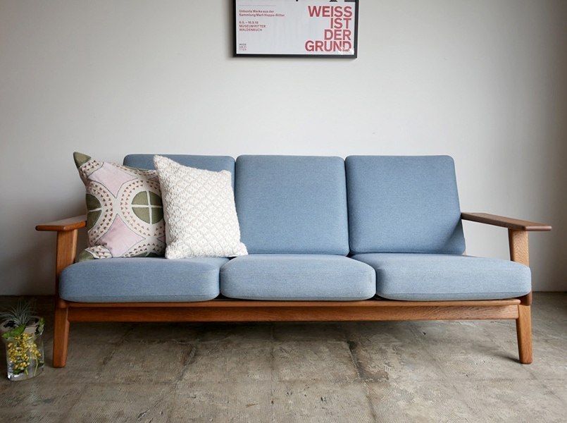 GE290 3seater sofa by Hans J.Wegner