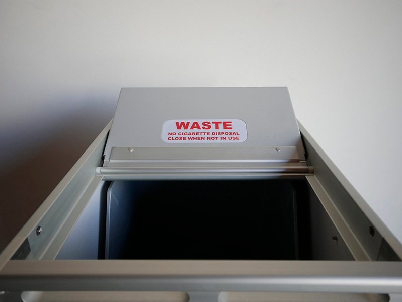 Airline Trolley for Waste - white