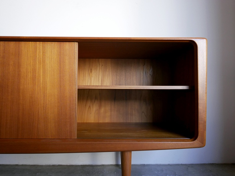 Sideboard by H.W Klein�ڤ��䤤��碌��
