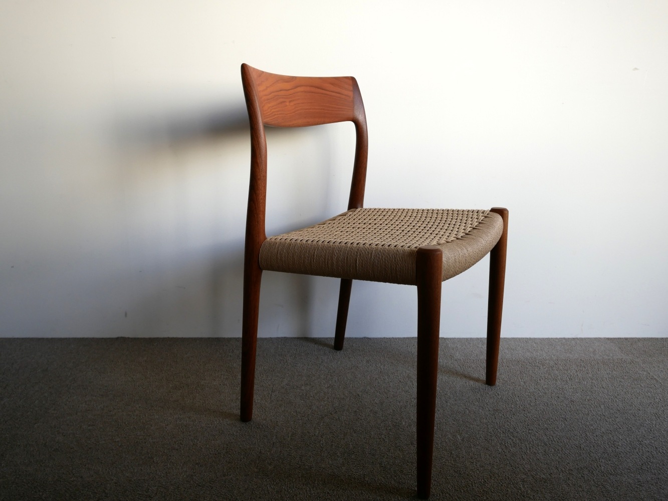 J.L Moller NO.77 chair�ڤ��䤤��碌��