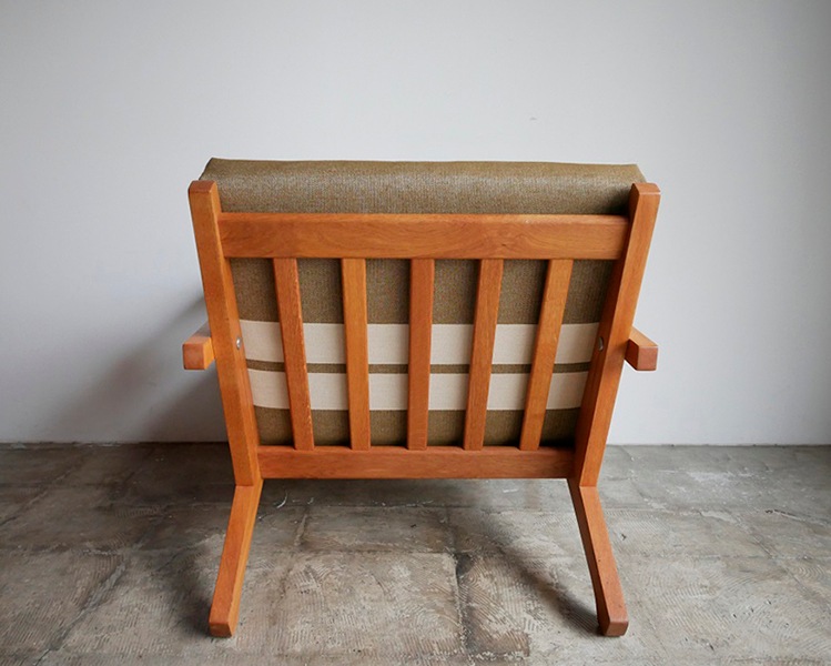 GE370 Easy Chair by Hans.J Wegner