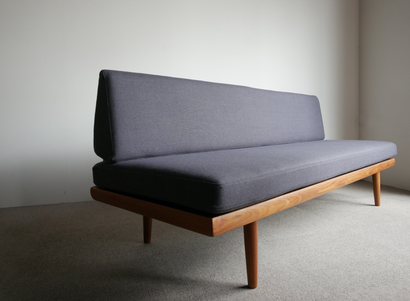 Daybed by Tove & Edvard Kindt - Larsen����br��ڤ��䤤��碌��