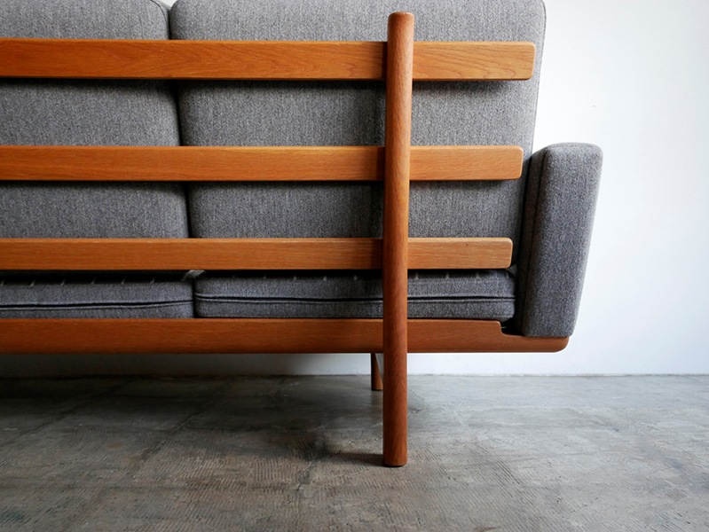 GE236 3Seater sofa by Hans J.Wegner
