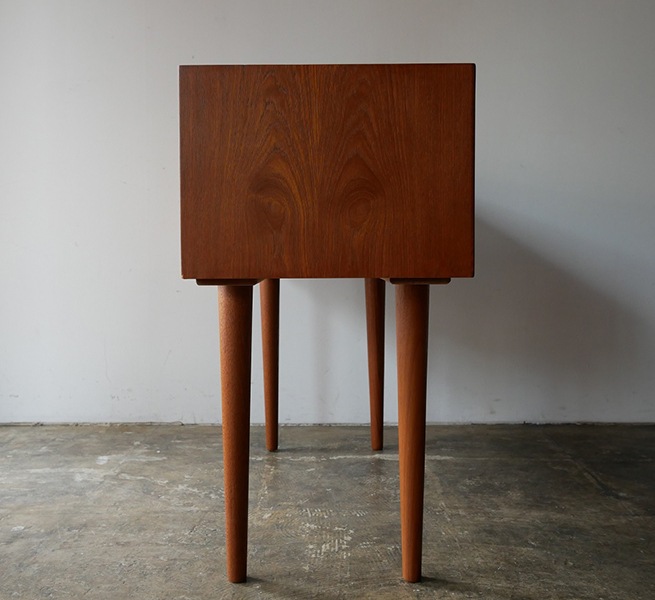 4dr Chest by Kai Krisitansen