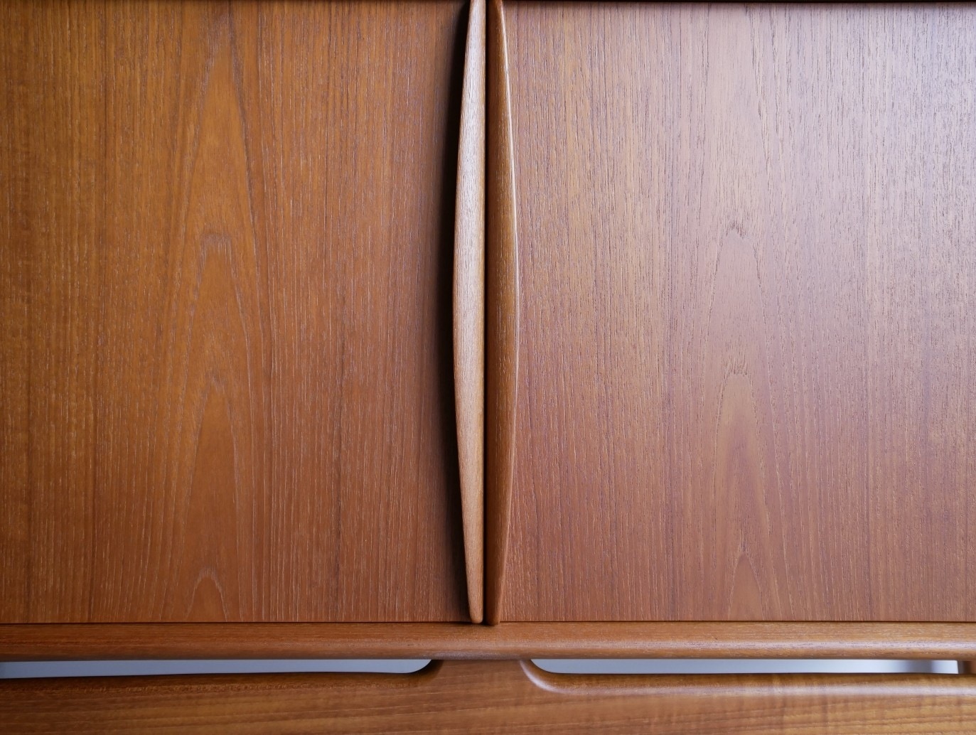 Sideboard by Svend Aage Madsen �ڤ��䤤��碌��