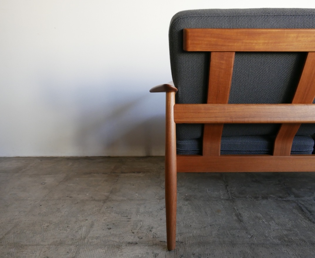3Seater sofa by Arne Vodderڤ䤤碌