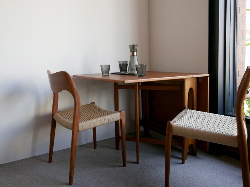 Bent Wing Dining table�ڤ��䤤��碌��
