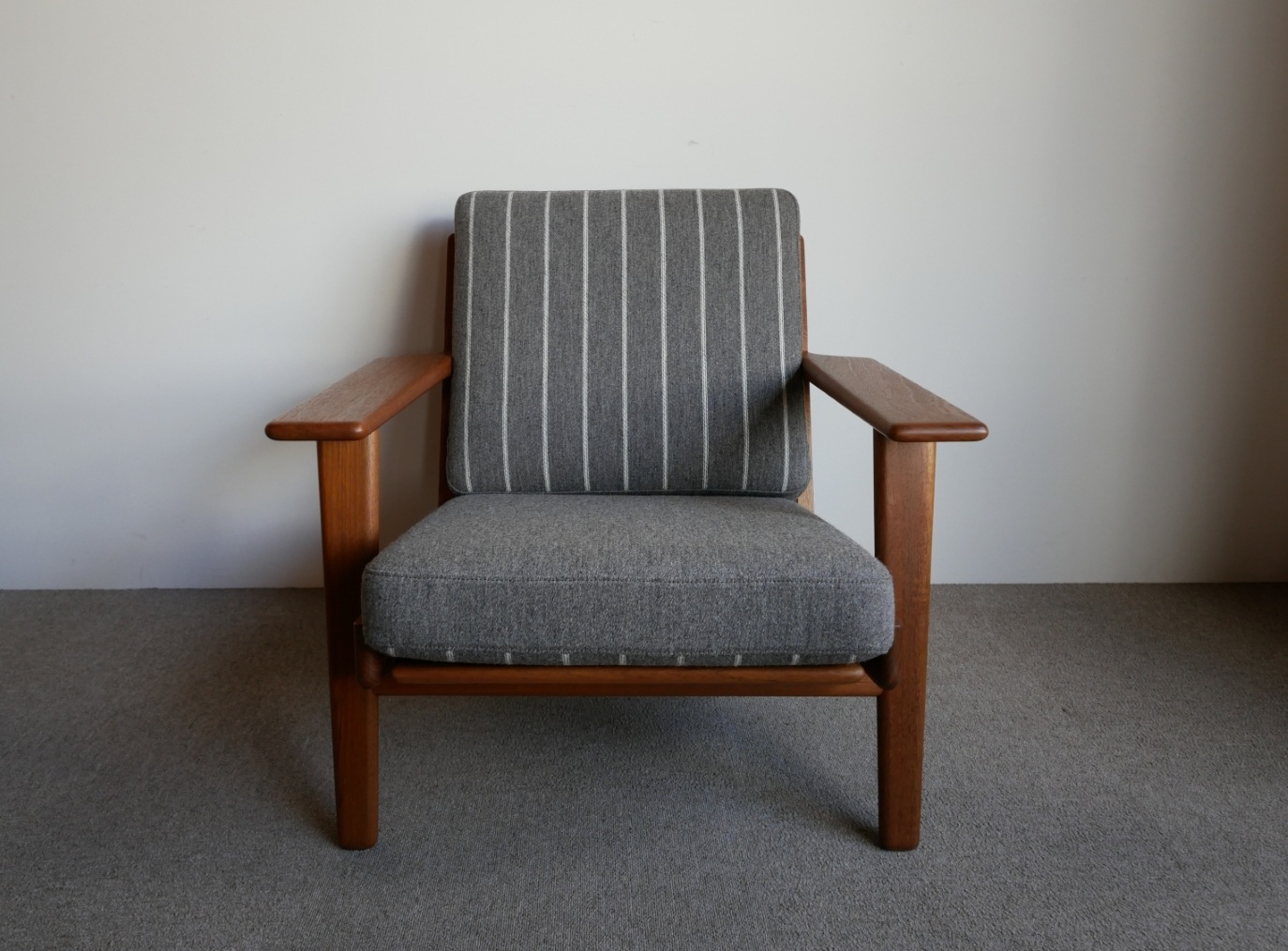 GE290 Easy Chair by Hans Wegner �ڤ��䤤��碌��
