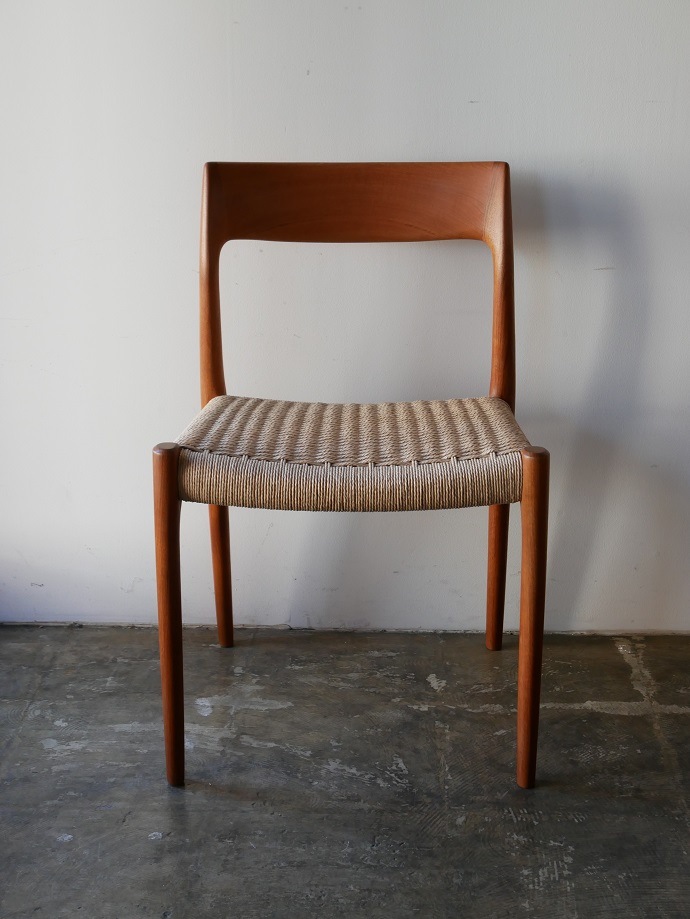 J.L.Moller NO.77 Dining chair