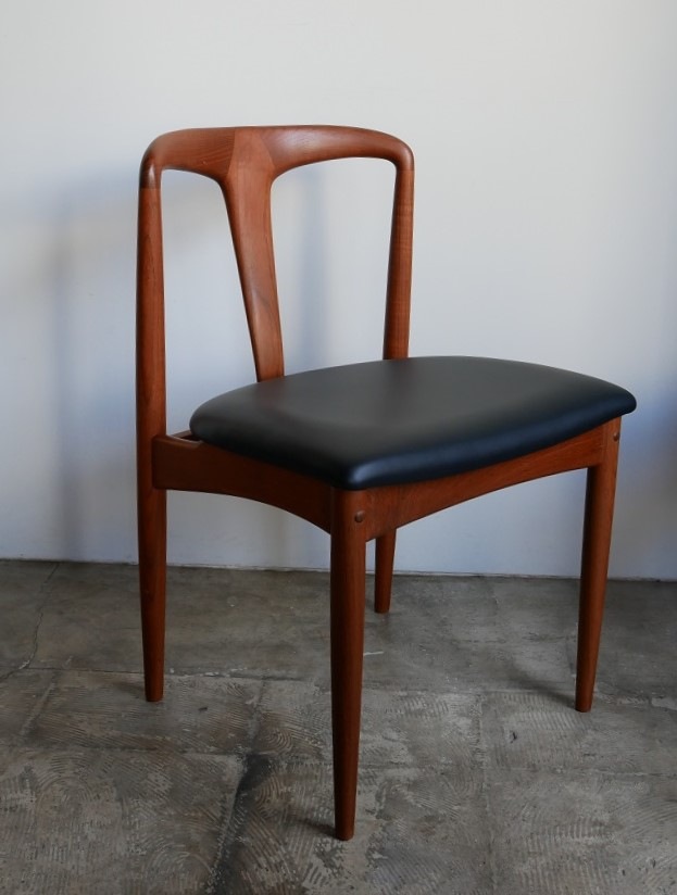 Juliane Chair by Joahnnes Andersen