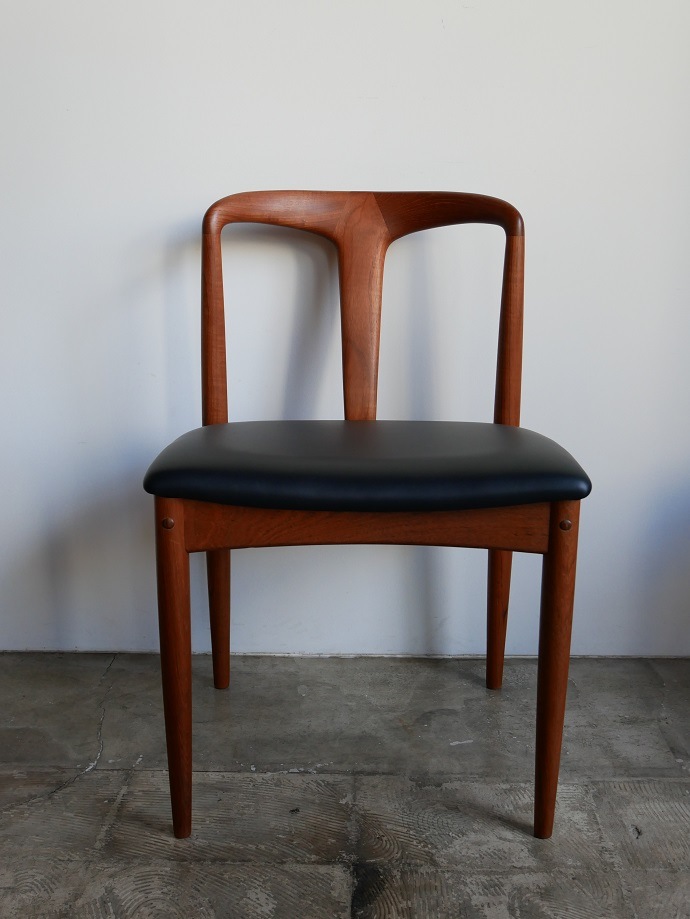 Juliane Chair by Joahnnes Andersen