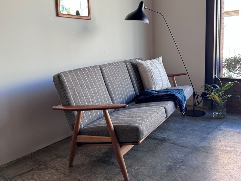 GE240 3Seater Sofa by Hans J.Wegnerڤ䤤碌