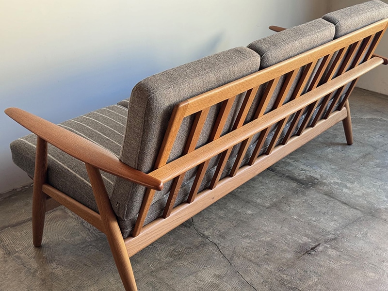 GE240 3Seater Sofa by Hans J.Wegnerڤ䤤碌