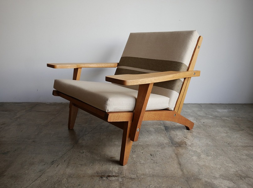 GE370 Arm chair +Ottoman set