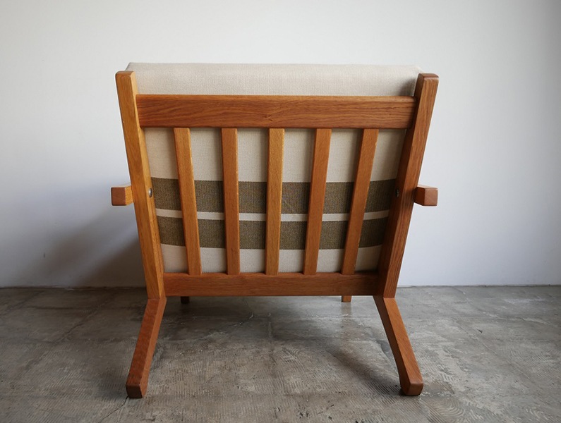 GE370 Arm chair +Ottoman set