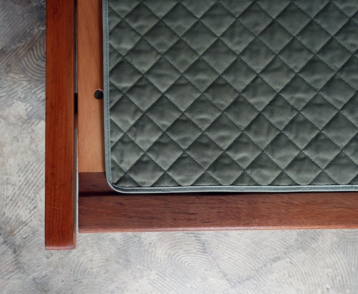 GE370 Armless chair by Hans J.Wegner