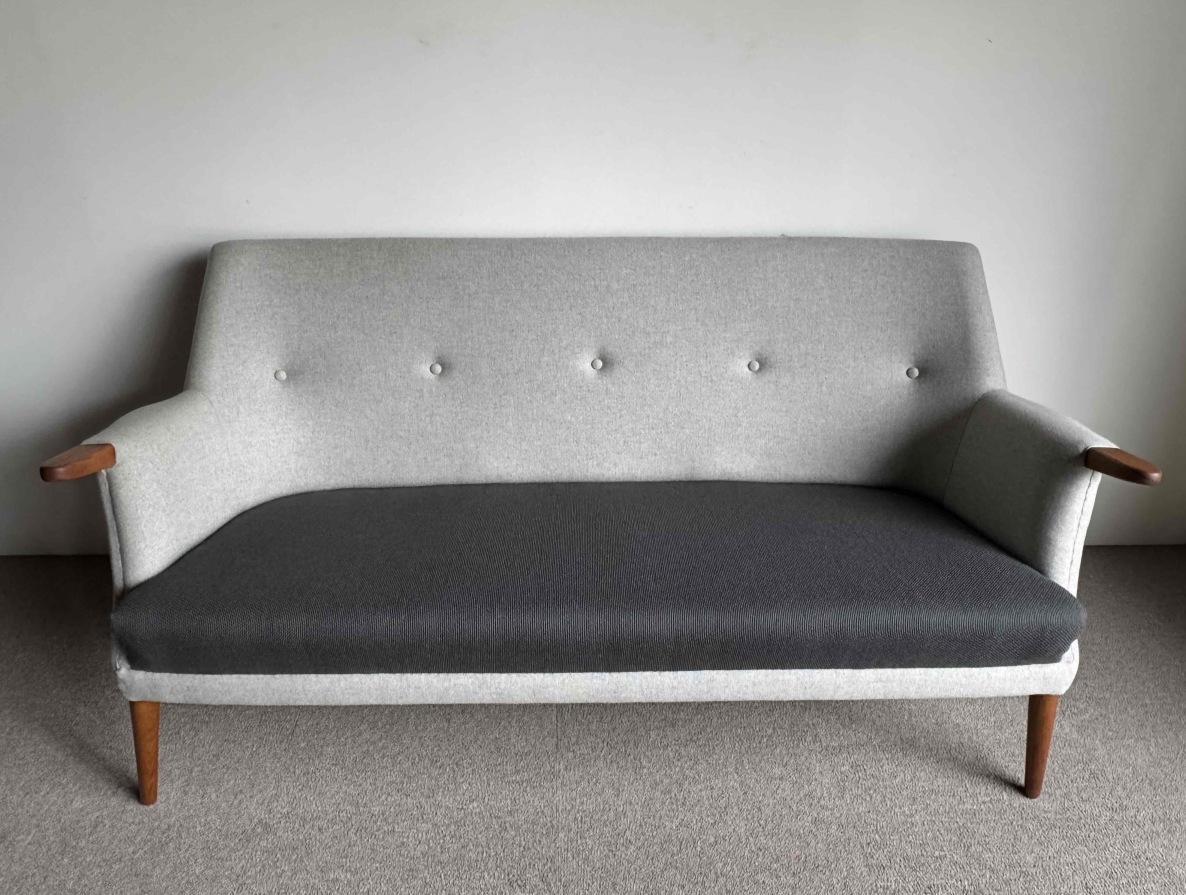 3Seater Sofa by Poul M. Jessen ڤ䤤碌