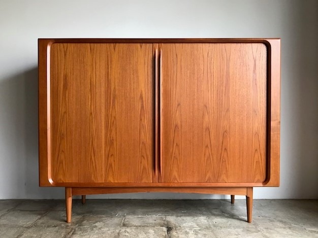 Highboard by Bernhard