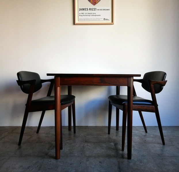 Rosewood Dining table