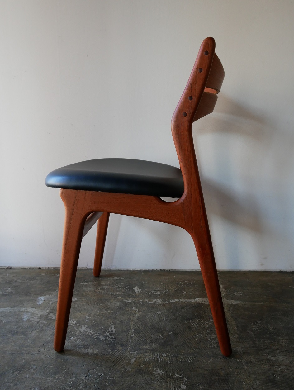 NO.310 Dining chair by Erik buch