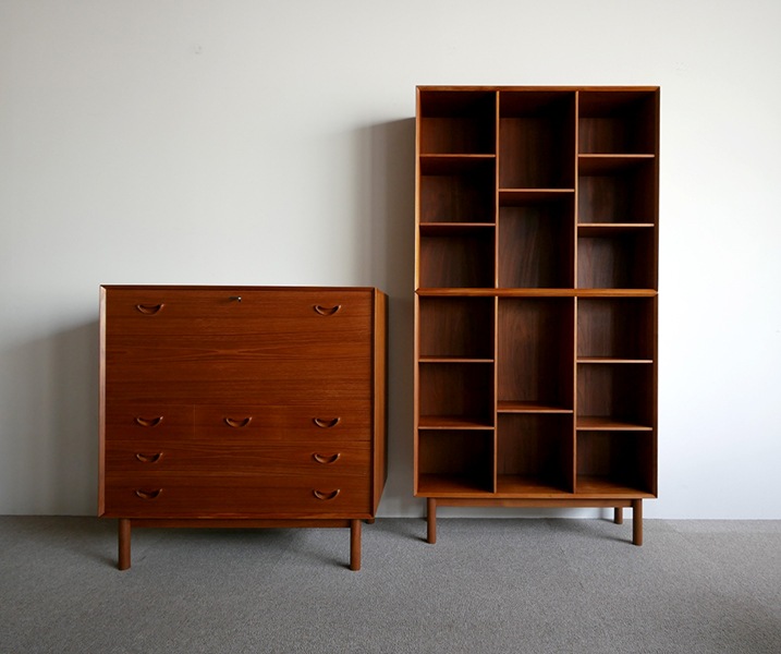 Cabinet set by Peter Hvidt & Orla M���lgaard-Nielsen