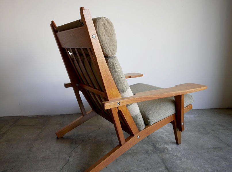 GE375 Arm chair by Hans J.Wegner
