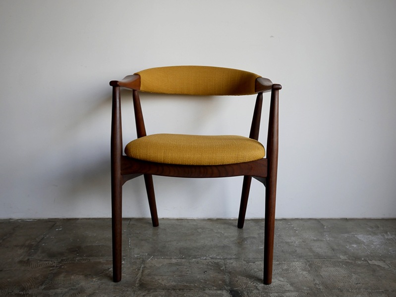 Arm Chair by Thomas Harlevڤ䤤碌