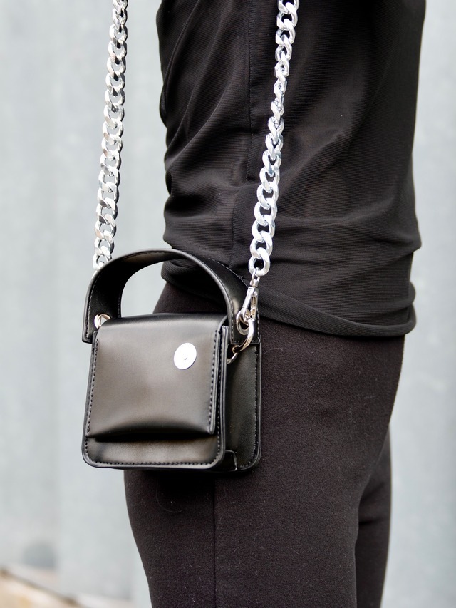 【UNISEX】Chain Mini Bag / black