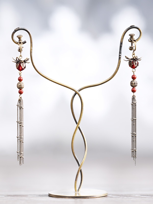 「常夜のランタン」 耳飾り