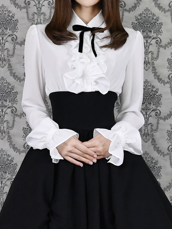 二次元と運命が交差するブラウス　ホワイト