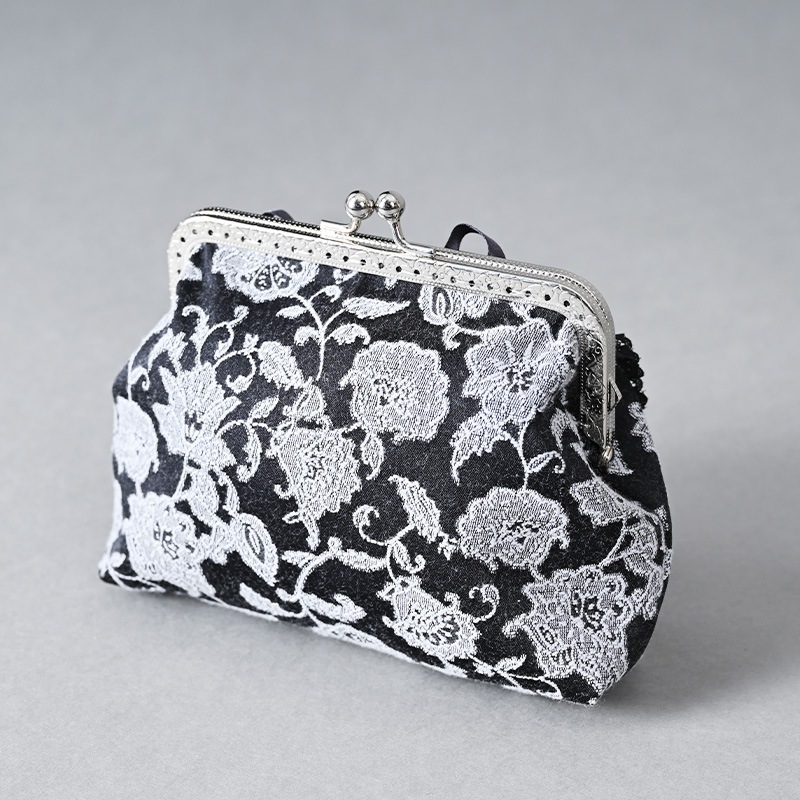 令嬢の秘密ポーチ　ブラック