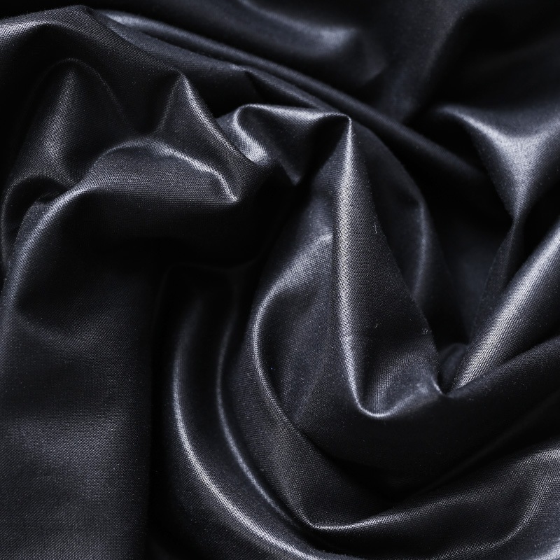 イヴェル・スカート