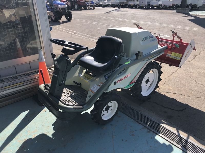 整備待ち】ヤンマー 耕耘機 YA80 機体寸法:2240×860×1135?o 出力7.8Ps