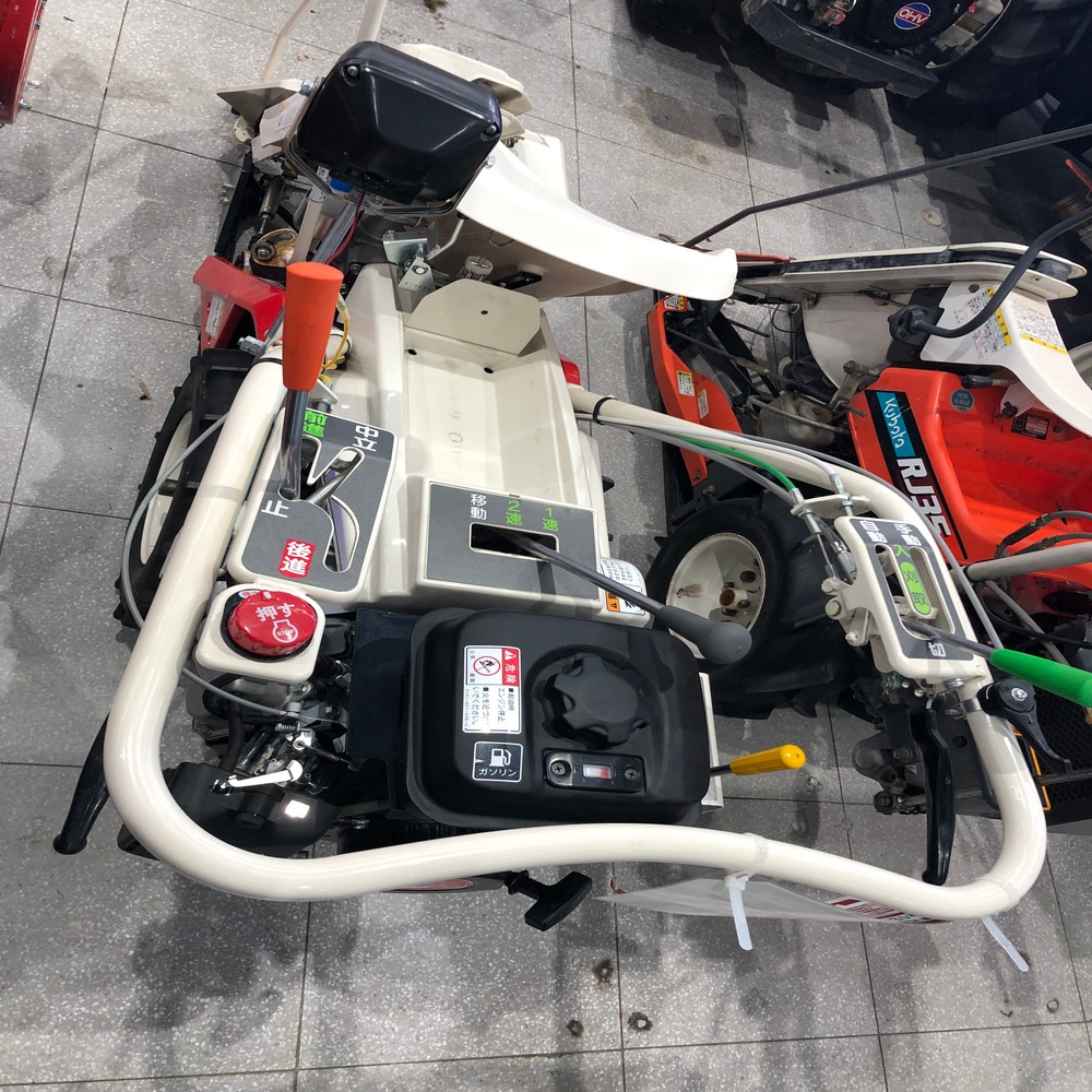 【未整備】三菱農機 バインダー MB213 :  :