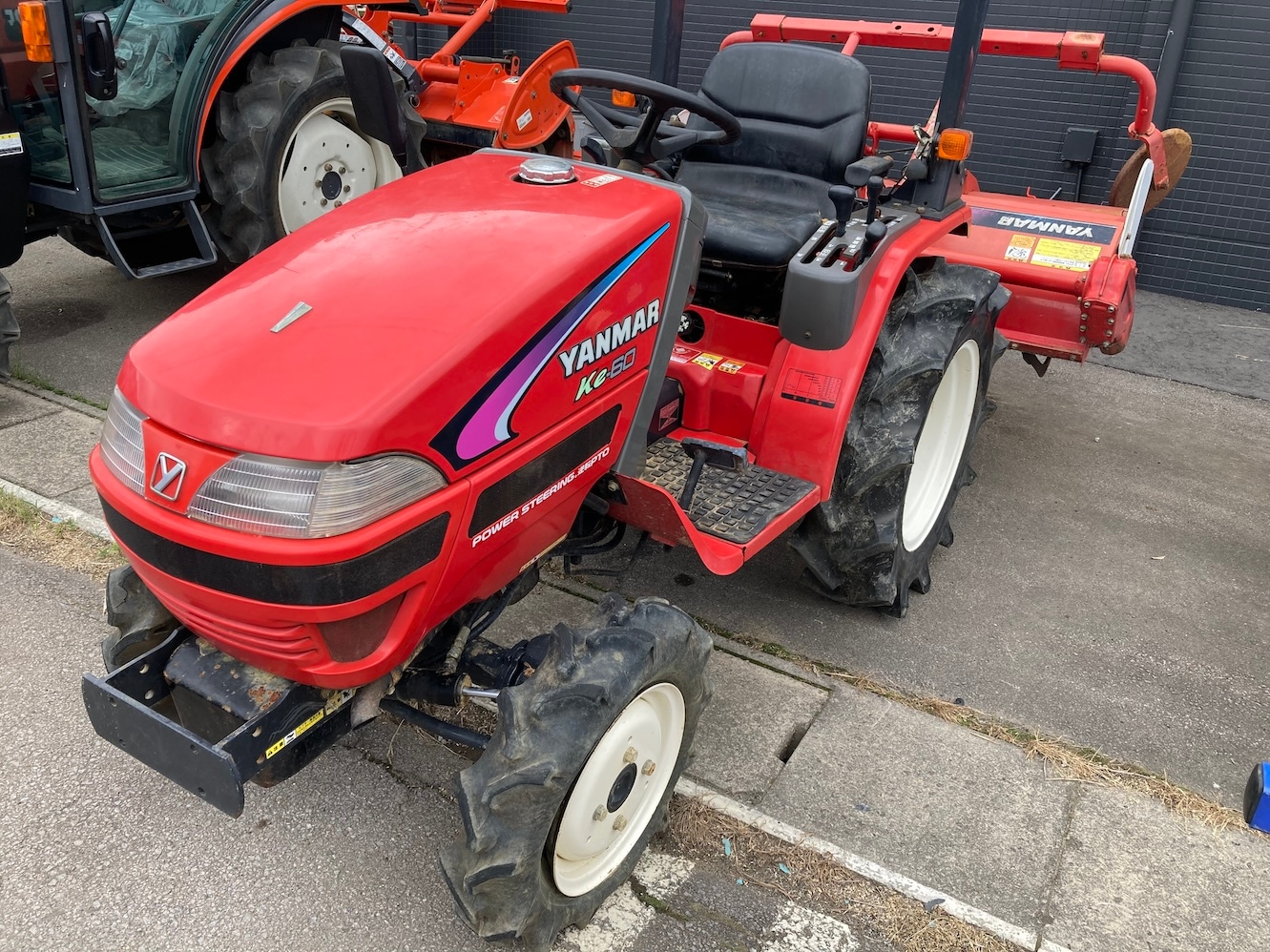 ヤンマー トラクター Ke-60 16馬力