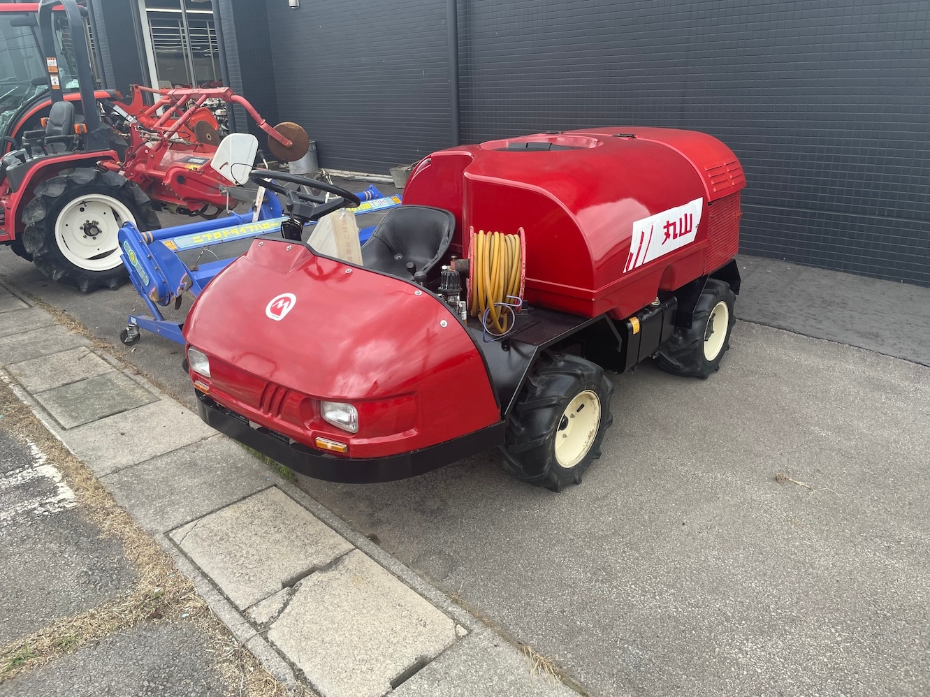 【10/31まで店頭商談中】丸山製作所 SS SSA-S500 機体寸法:2880×1210×1100 使用燃料/容量ディーゼル タンク容量:500L