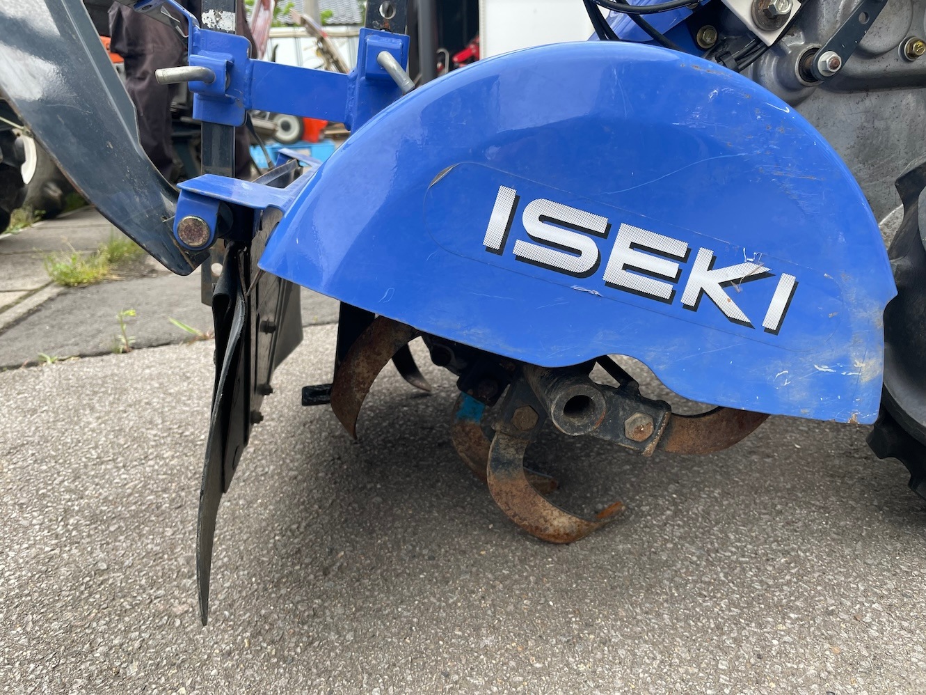 イセキ 管理機 KCR500-HX 機体寸法:1420×600×1120(mm) 出力4.3ps 使用