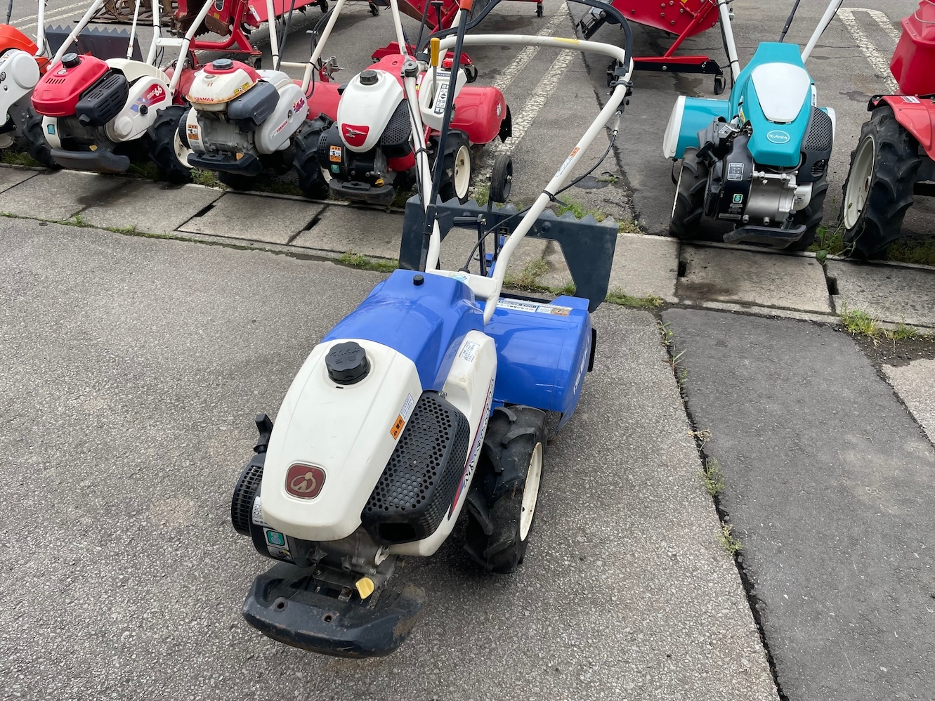 イセキ 管理機 KCR500-HX 機体寸法:1420×600×1120(mm) 出力4.3ps 使用