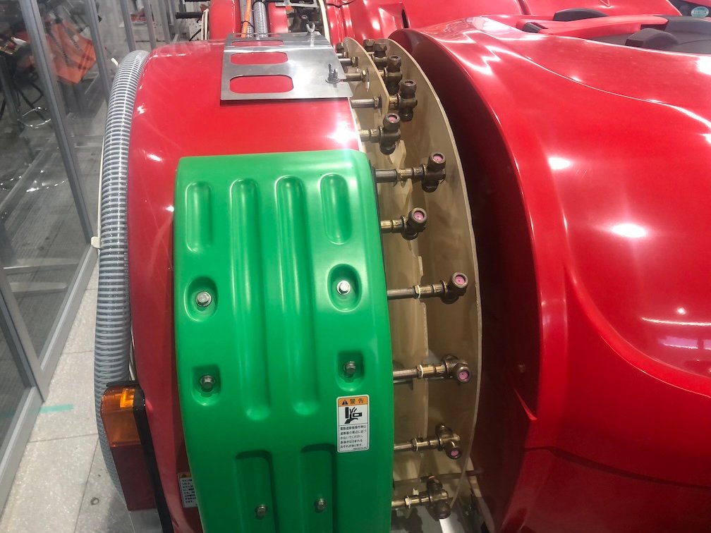 ショーシン SS 3S-FS642HC 主要圃場形態:棚園～立ち木向き エンジン定格出力25.3(kW)最大31.7(kW) 薬液タンク容量:600(L)