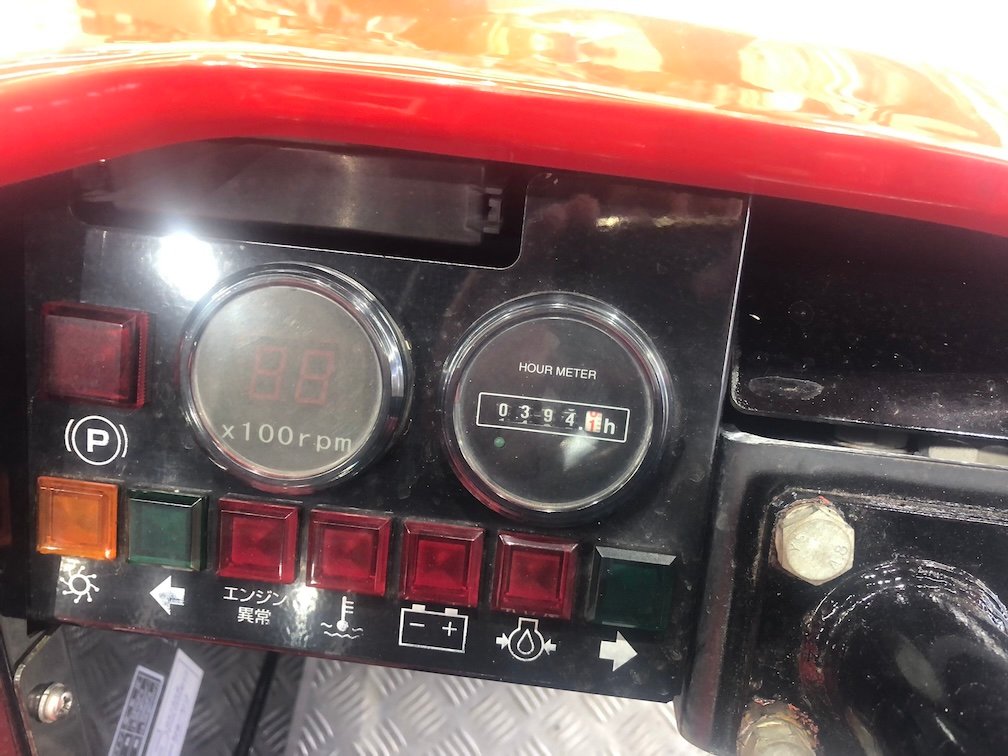 ショーシン SS 3S-FS642HC 主要圃場形態:棚園～立ち木向き エンジン定格出力25.3(kW)最大31.7(kW) 薬液タンク容量:600(L)