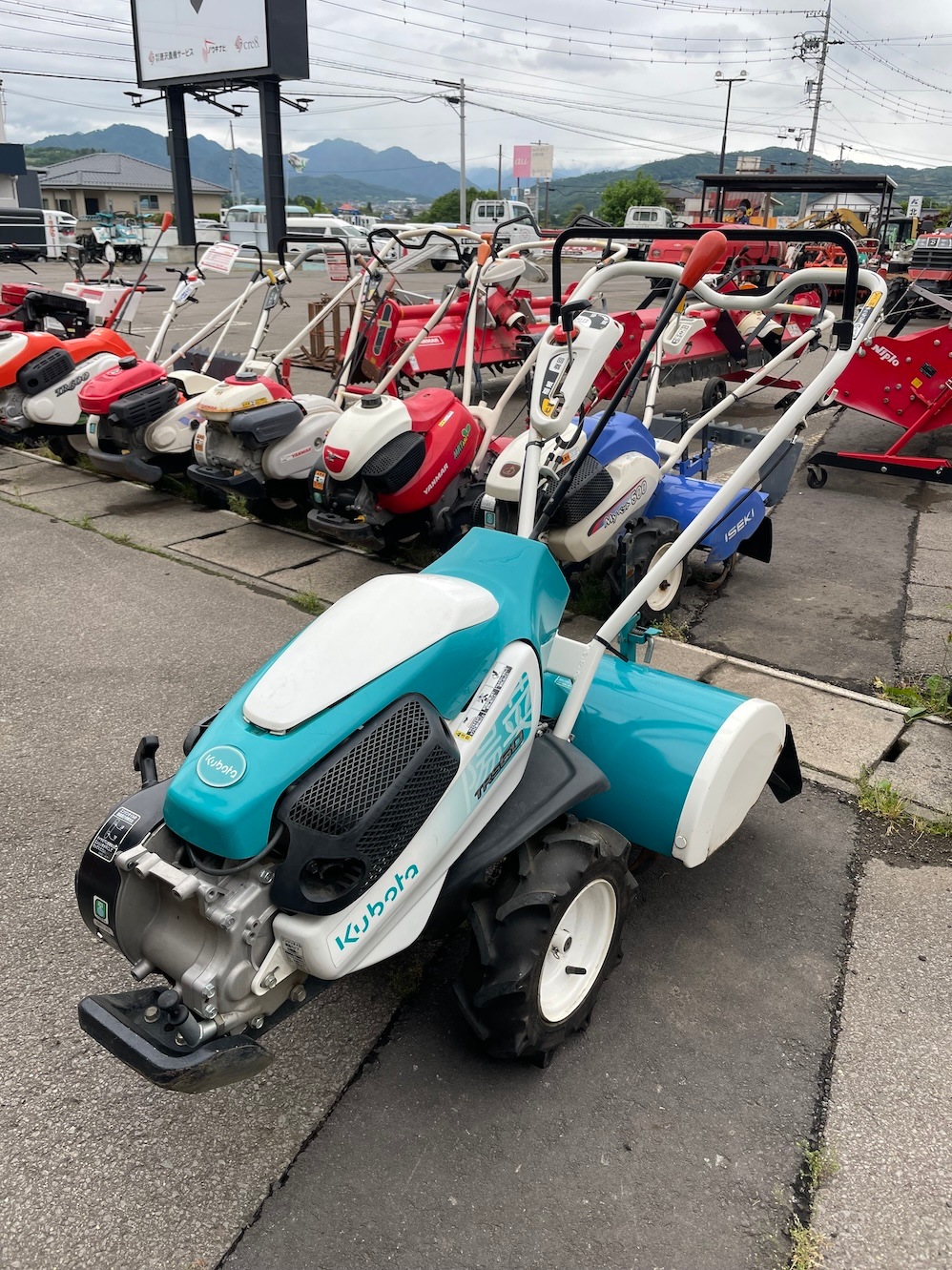 クボタ 管理機 TRS60 機体寸法:1515×620×1070(mm) 出力6.2ps